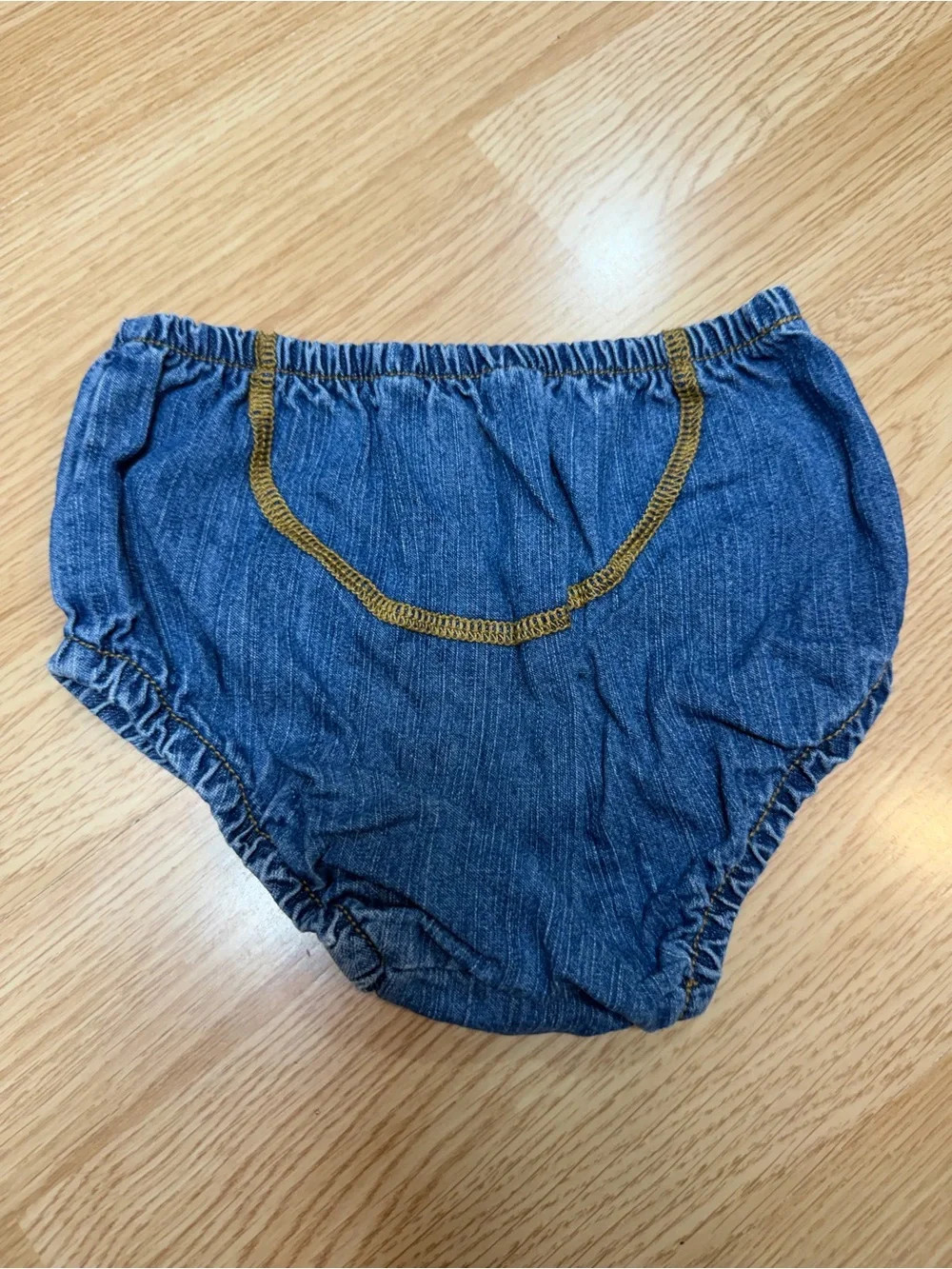 Guess baby medium
